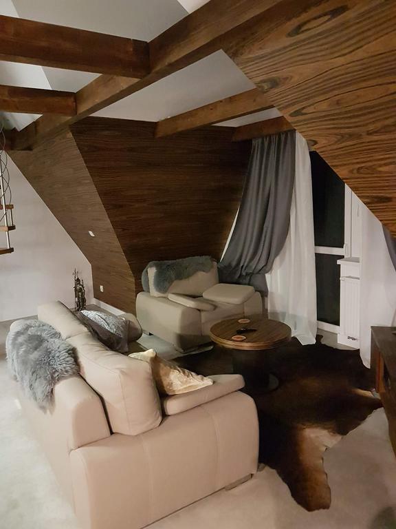 Apartament Palisander كوشتيليسكا المظهر الخارجي الصورة